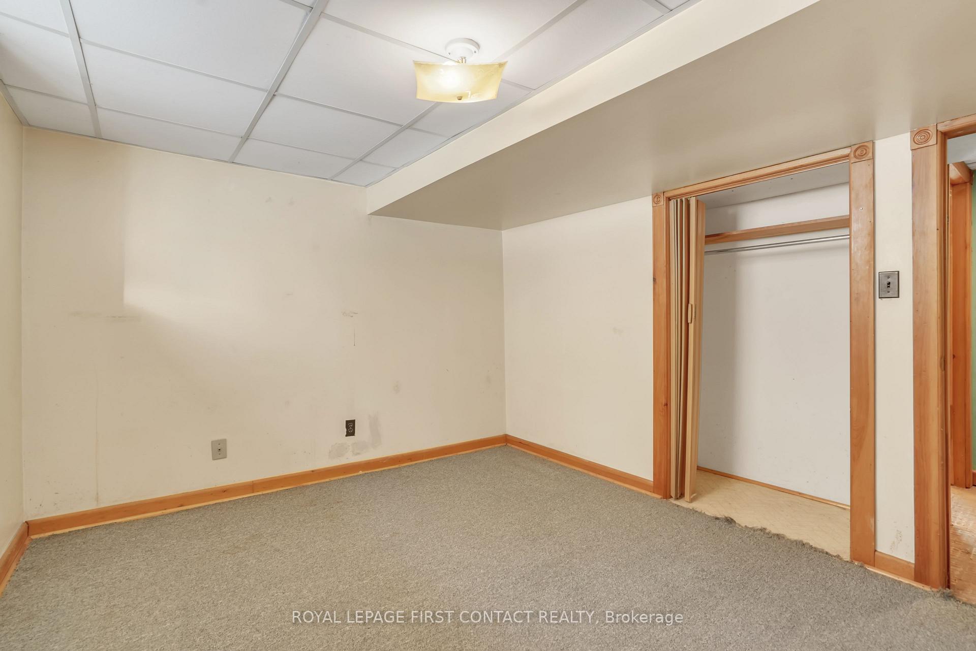 Photo 6 of 92 Worsley Street, Barrie, City Centre — HOMEH
