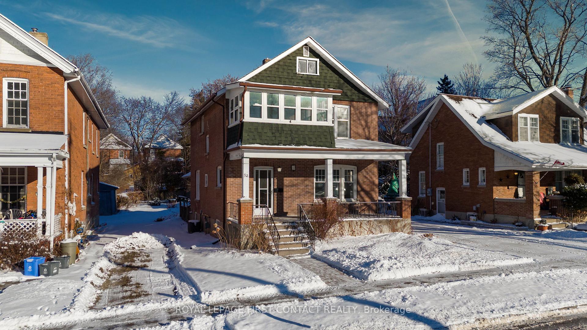 Photo 12 of 92 Worsley Street, Barrie, City Centre — HOMEH