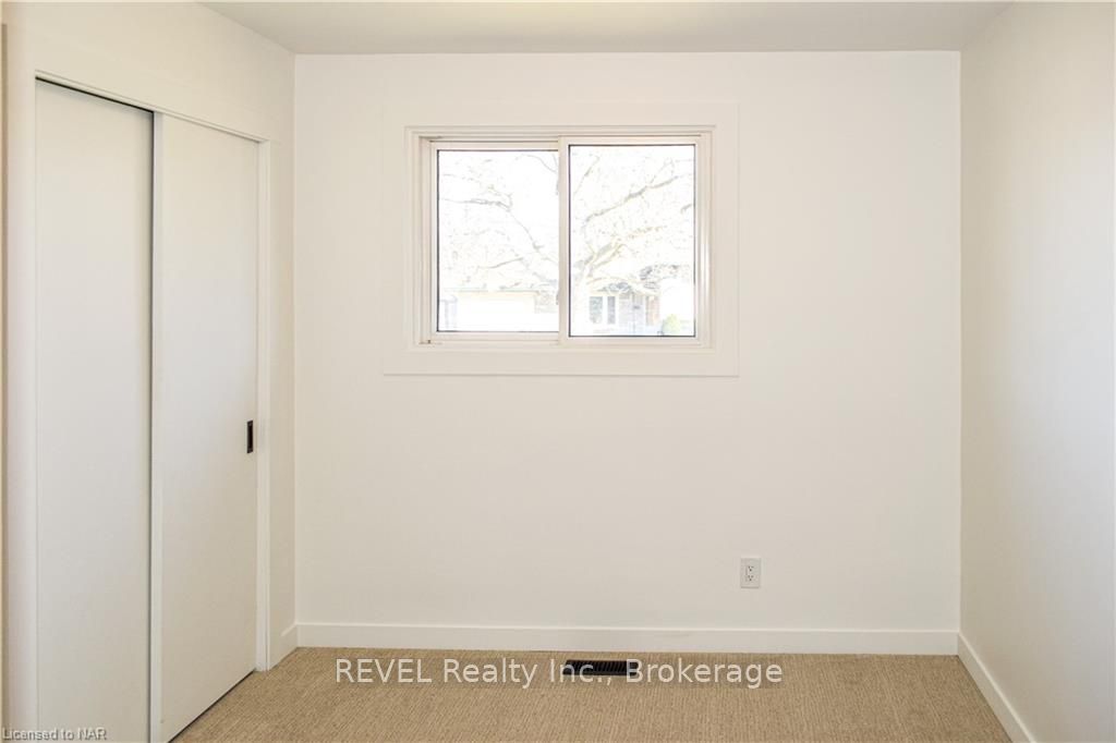 Photo 15 of 2 Florence Street, St. Catharines, Lakeport — HOMEH