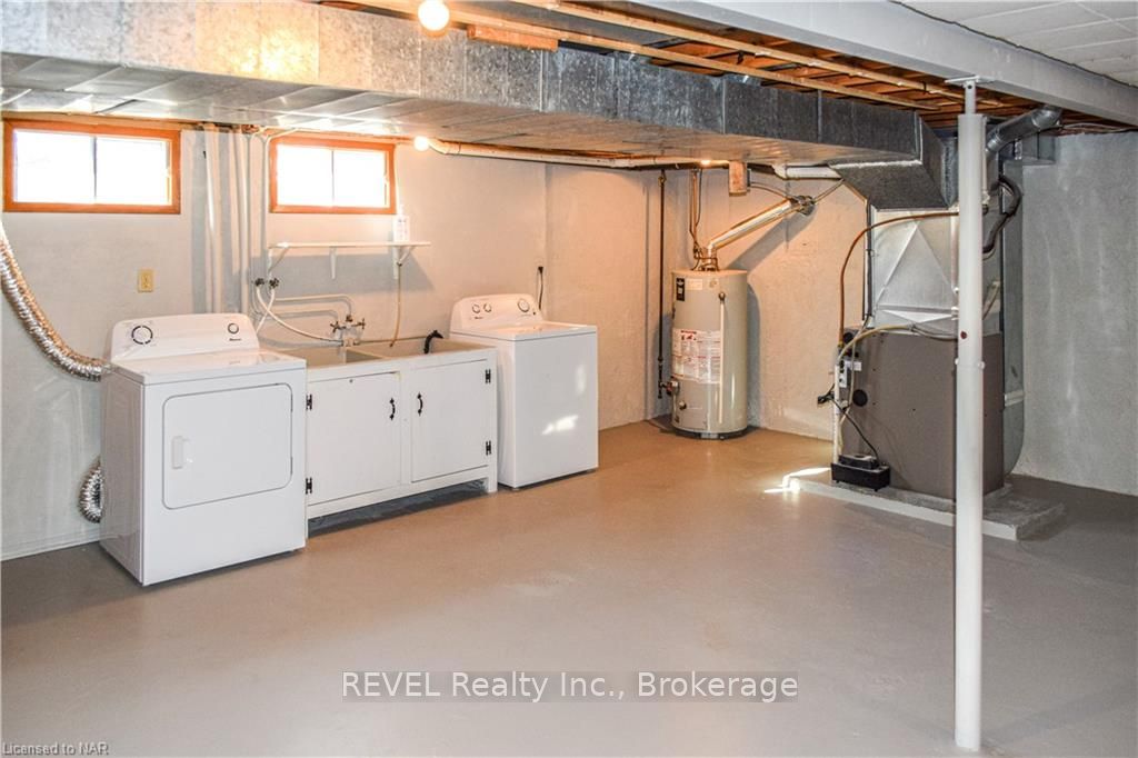 Photo 21 of 2 Florence Street, St. Catharines, Lakeport — HOMEH