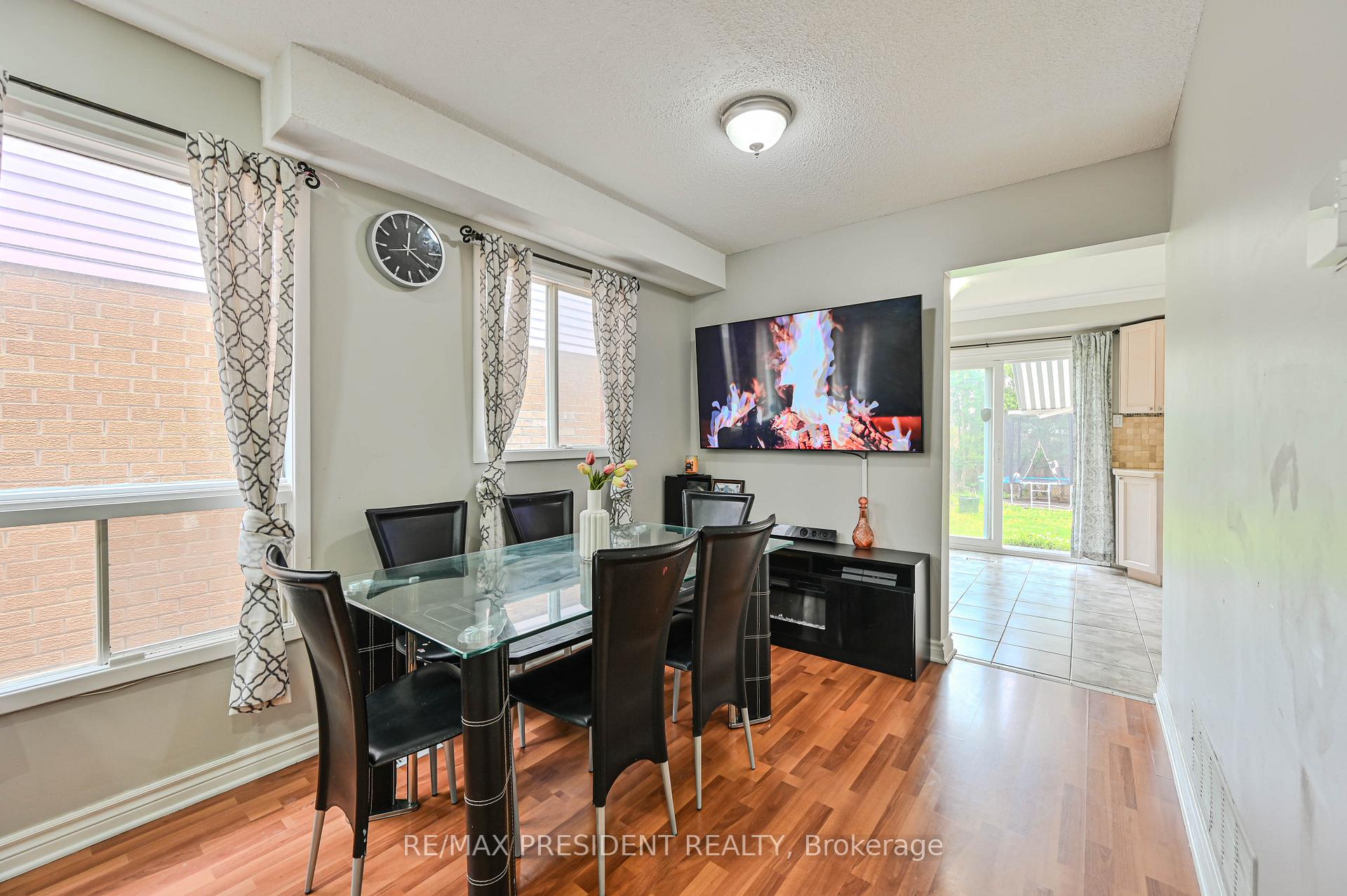 Photo 3 of 351 Rutherford Road N, Brampton, Madoc — HOMEH