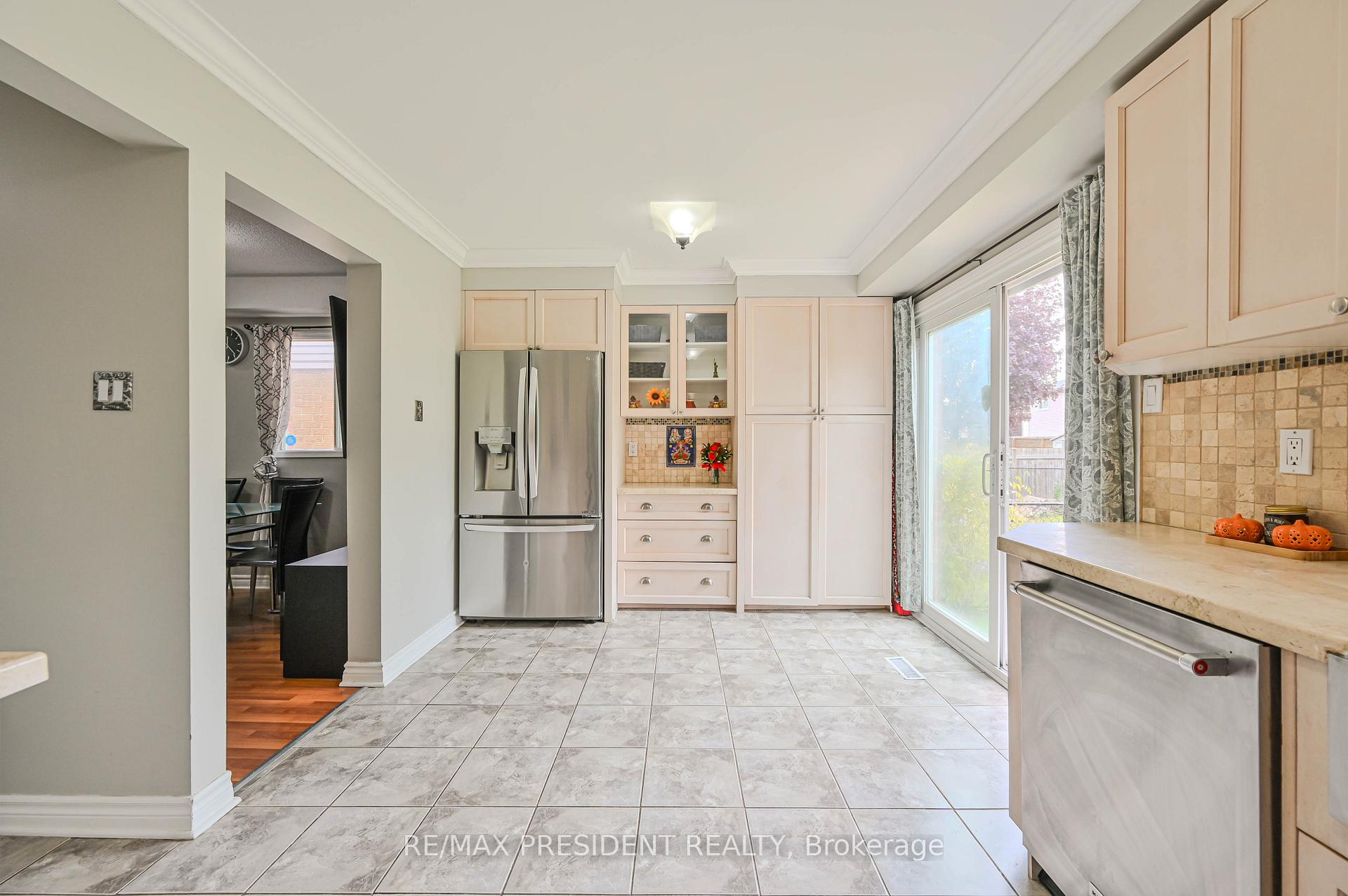 Photo 35 of 351 Rutherford Road N, Brampton, Madoc — HOMEH