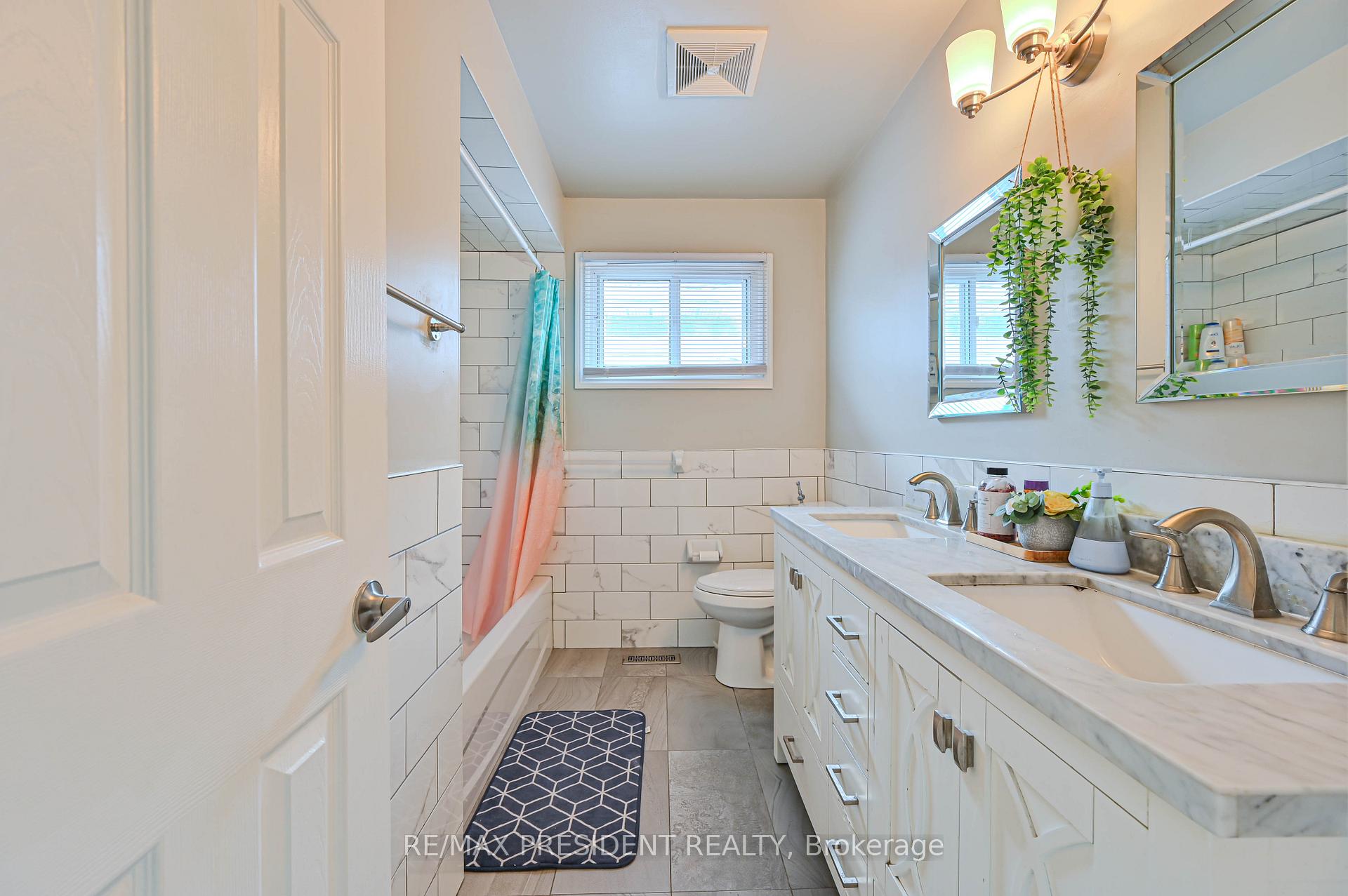 Photo 26 of 351 Rutherford Road N, Brampton, Madoc — HOMEH
