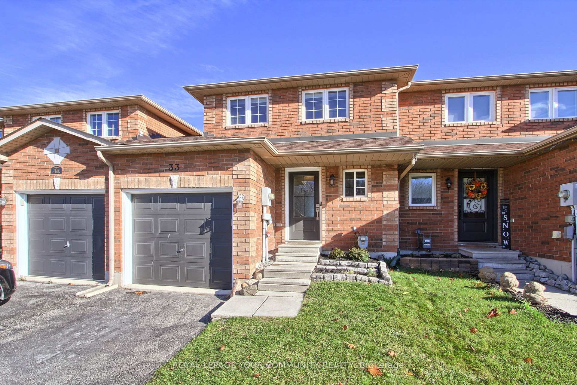 Photo 2 of 33 Goodwin Drive, Barrie, Painswick South — HOMEH