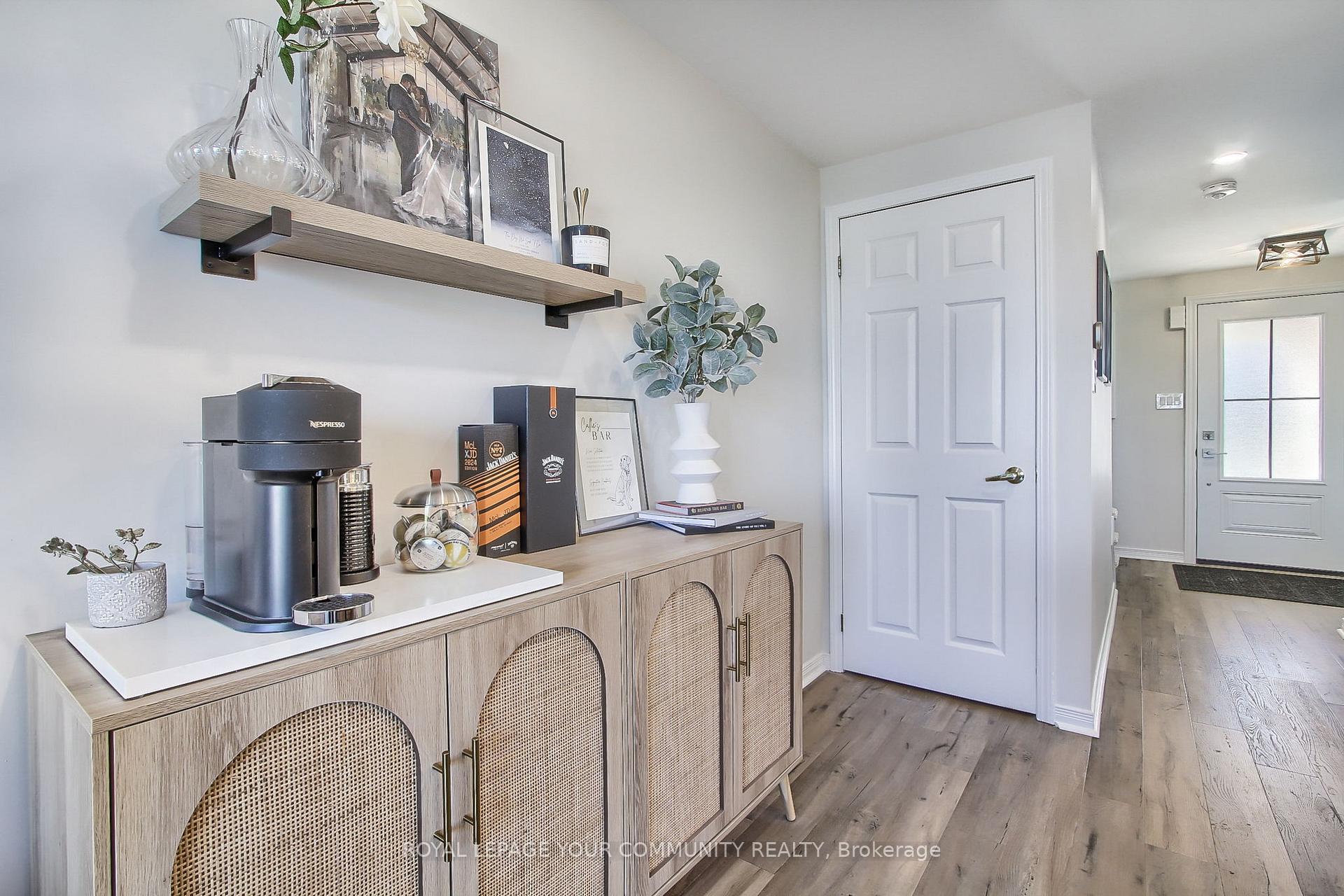 Photo 15 of 33 Goodwin Drive, Barrie, Painswick South — HOMEH