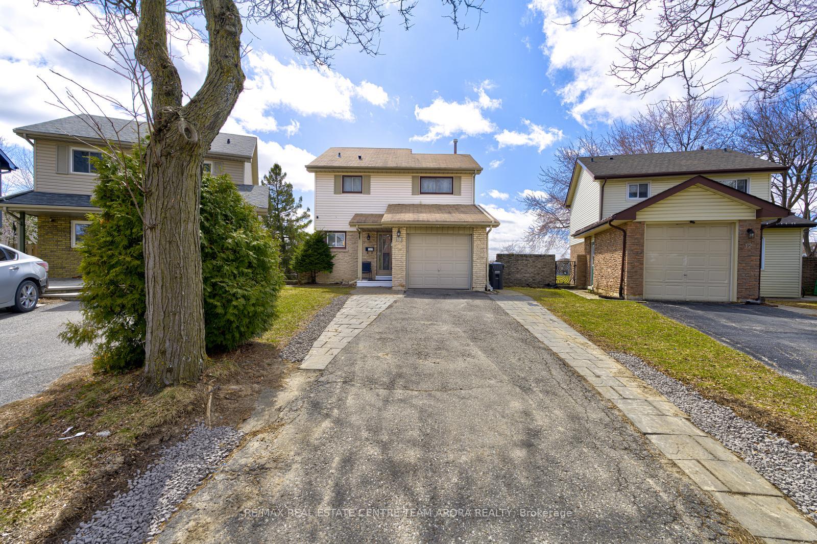 Front of 10 Menoke Court