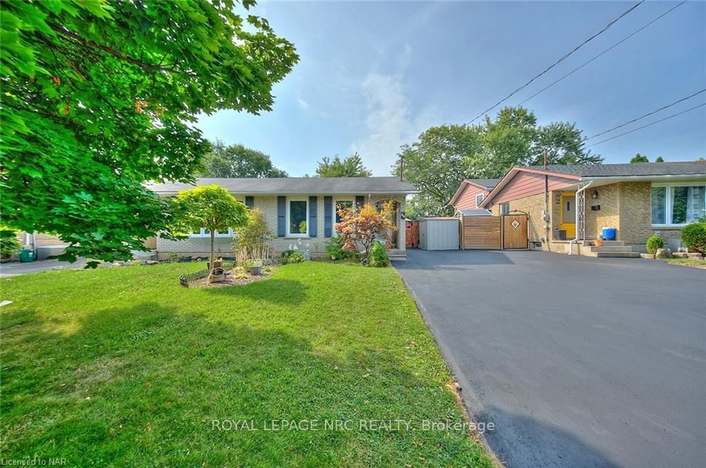 Photo 1 of 86 Green Maple Drive, St. Catharines, Secord Woods — HOMEH