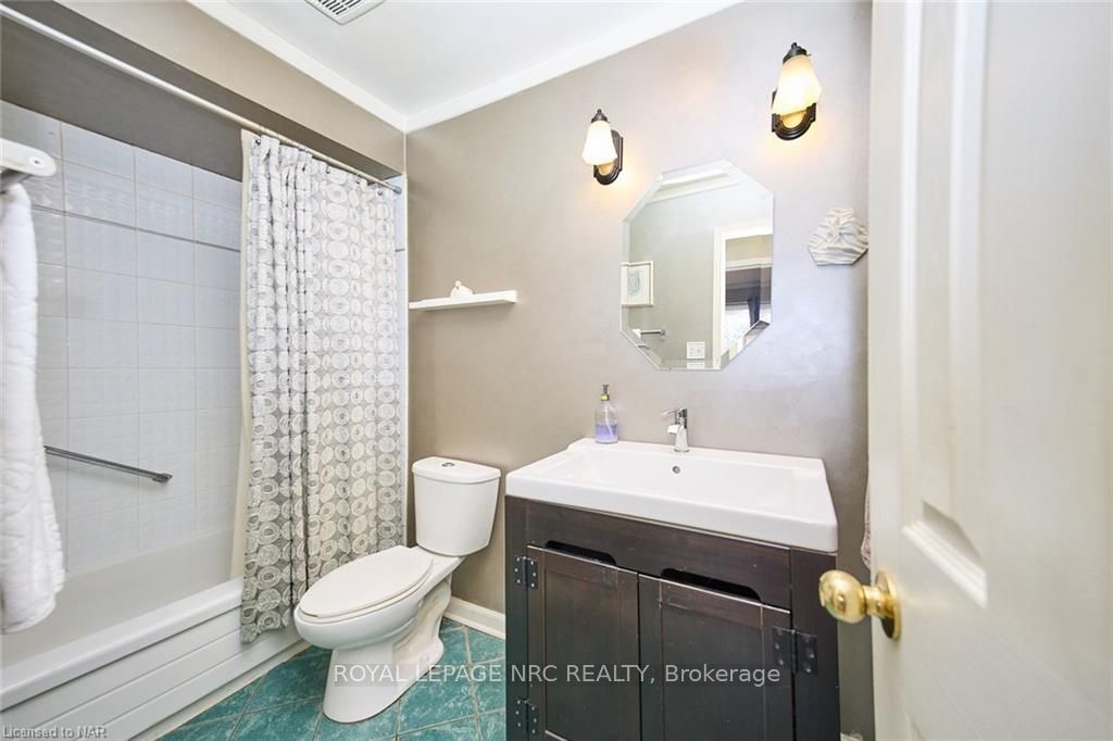 Photo 22 of 86 Green Maple Drive, St. Catharines, Secord Woods — HOMEH