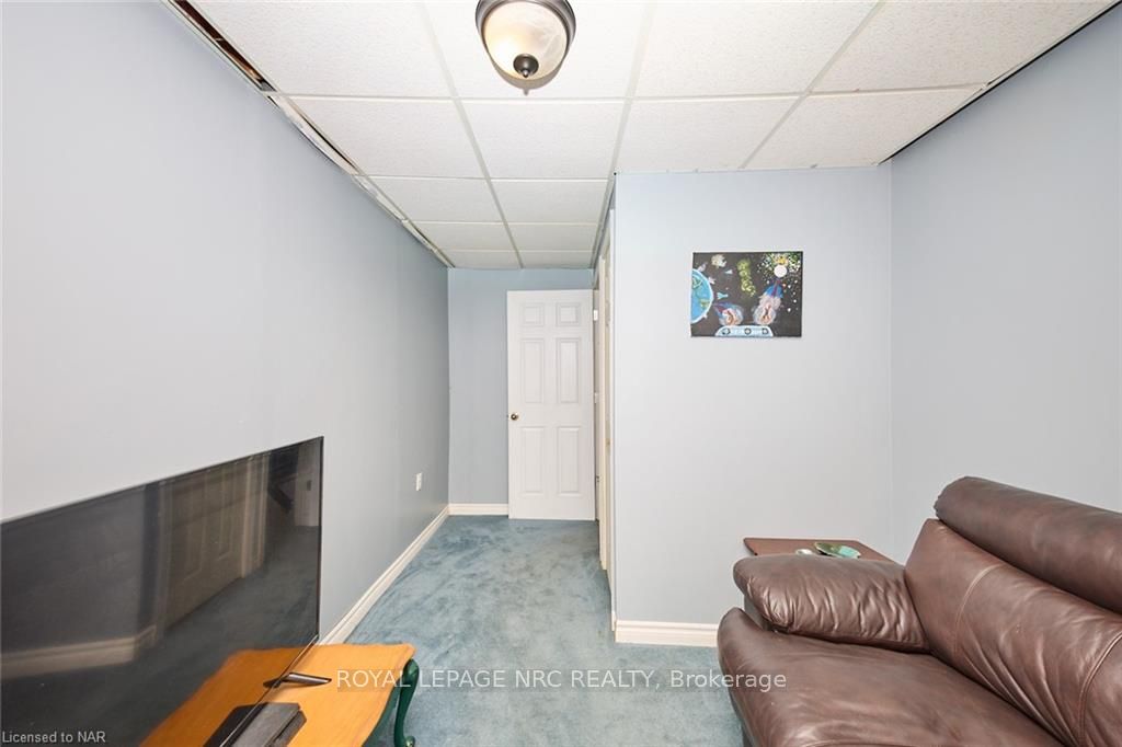 Photo 24 of 86 Green Maple Drive, St. Catharines, Secord Woods — HOMEH