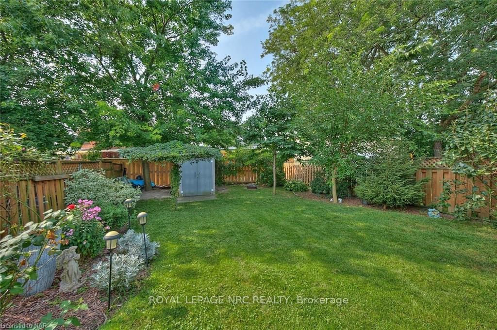 Photo 38 of 86 Green Maple Drive, St. Catharines, Secord Woods — HOMEH