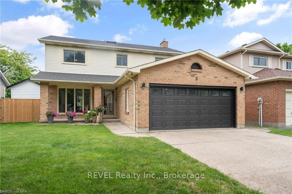 Front of 5 Elderwood Drive