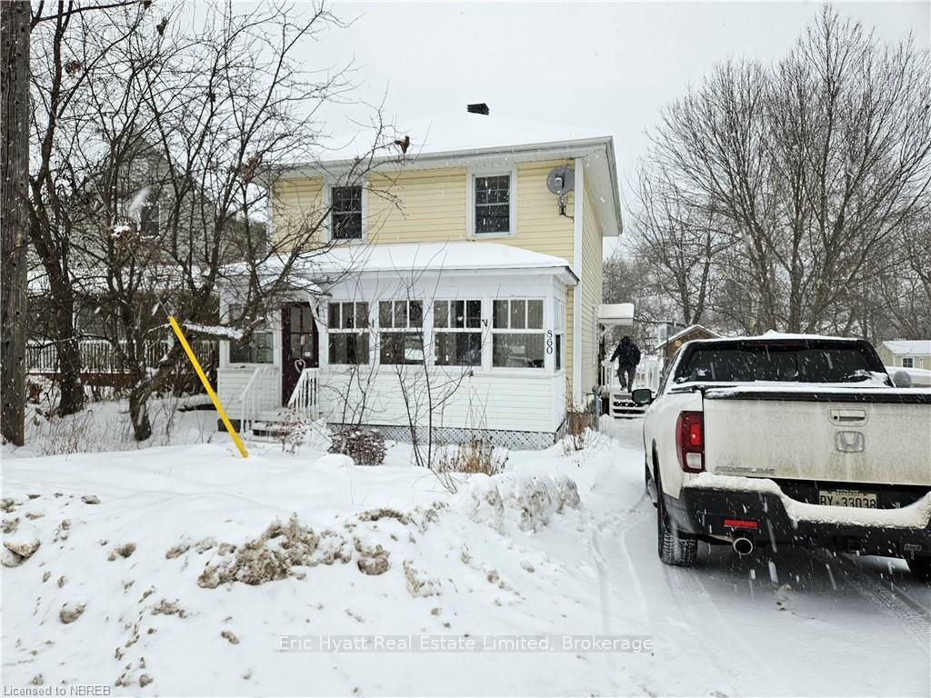 Photo 1 of 860 Main Street, Callander — HOMEH