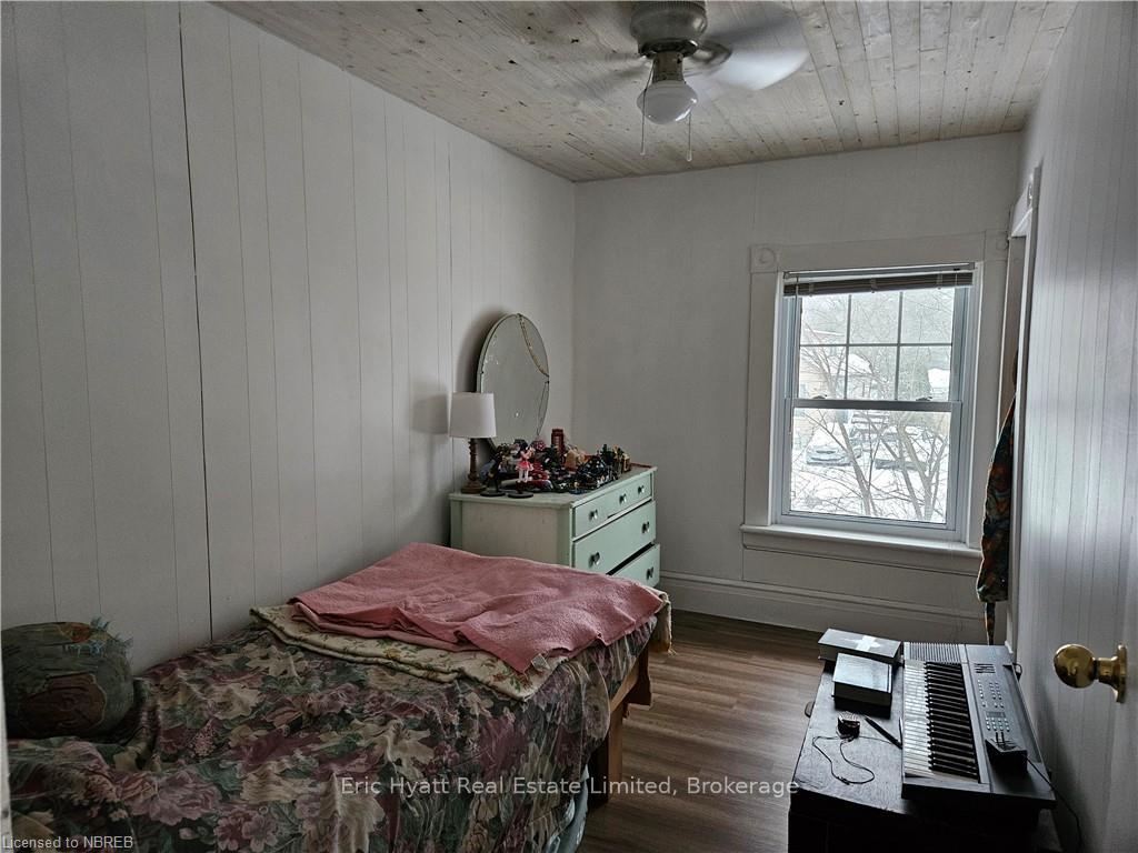 Photo 11 of 860 Main Street, Callander — HOMEH