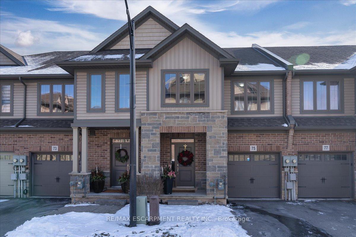 Front of 75 Southshore Crescent