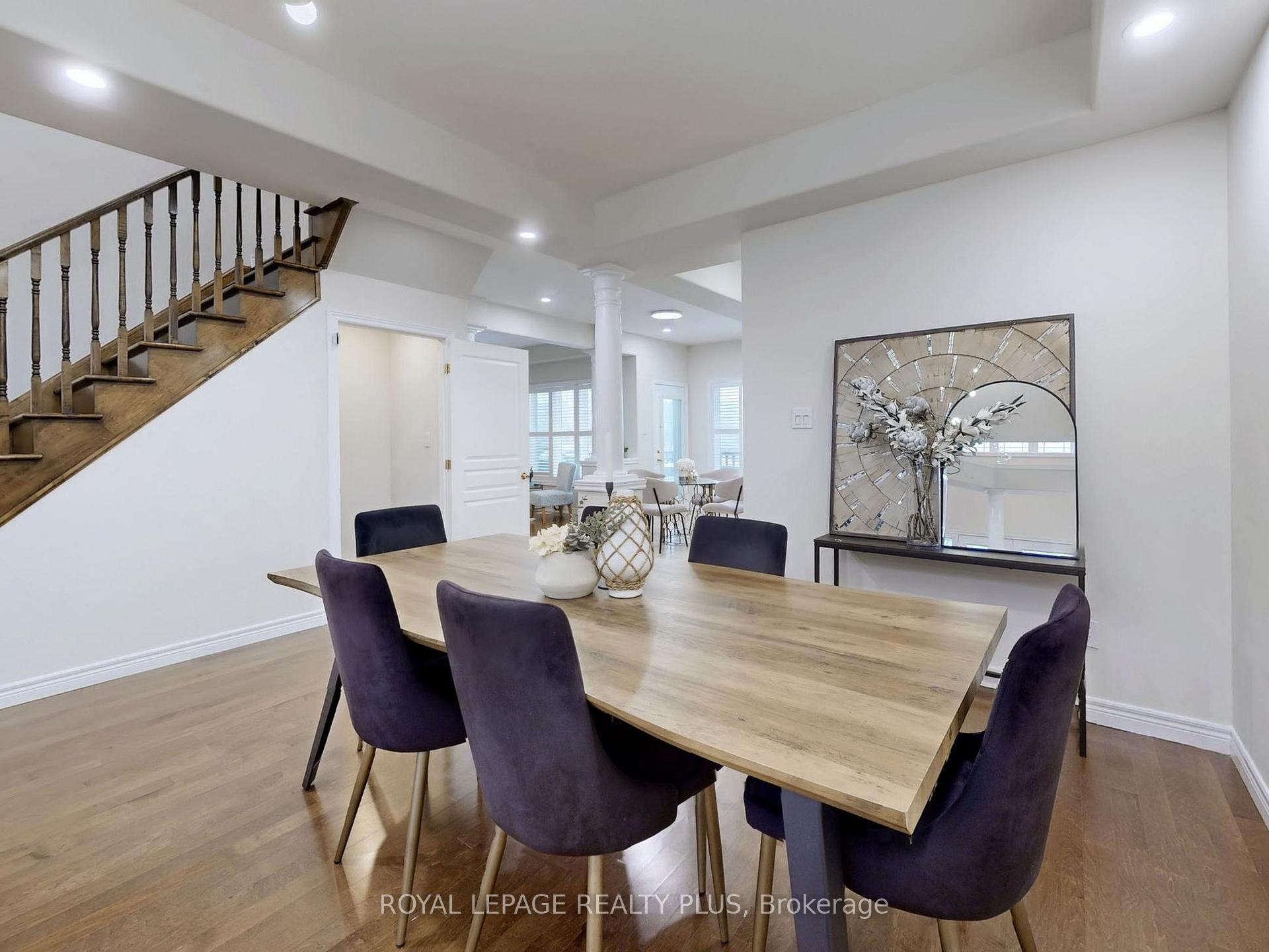 Photo 9 of 115 Candlewood Drive, Hamilton, Stoney Creek Mountain — HOMEH