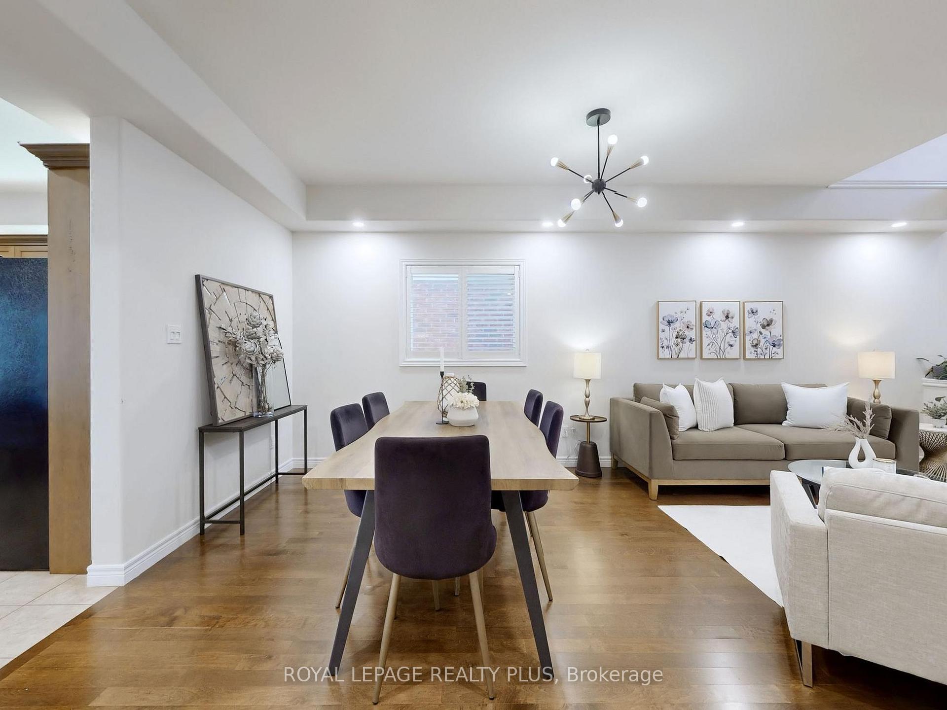 Photo 10 of 115 Candlewood Drive, Hamilton, Stoney Creek Mountain — HOMEH