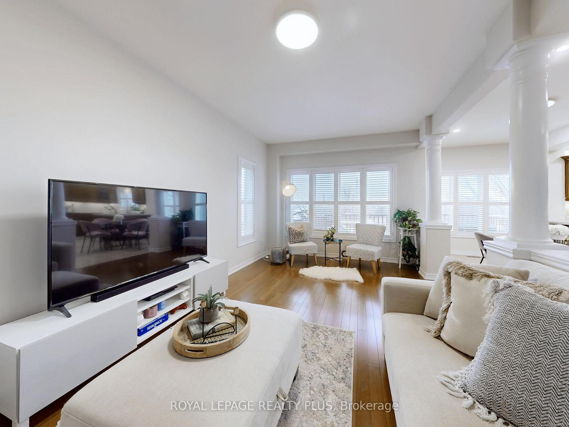 Photo 12 of 115 Candlewood Drive, Hamilton, Stoney Creek Mountain — HOMEH