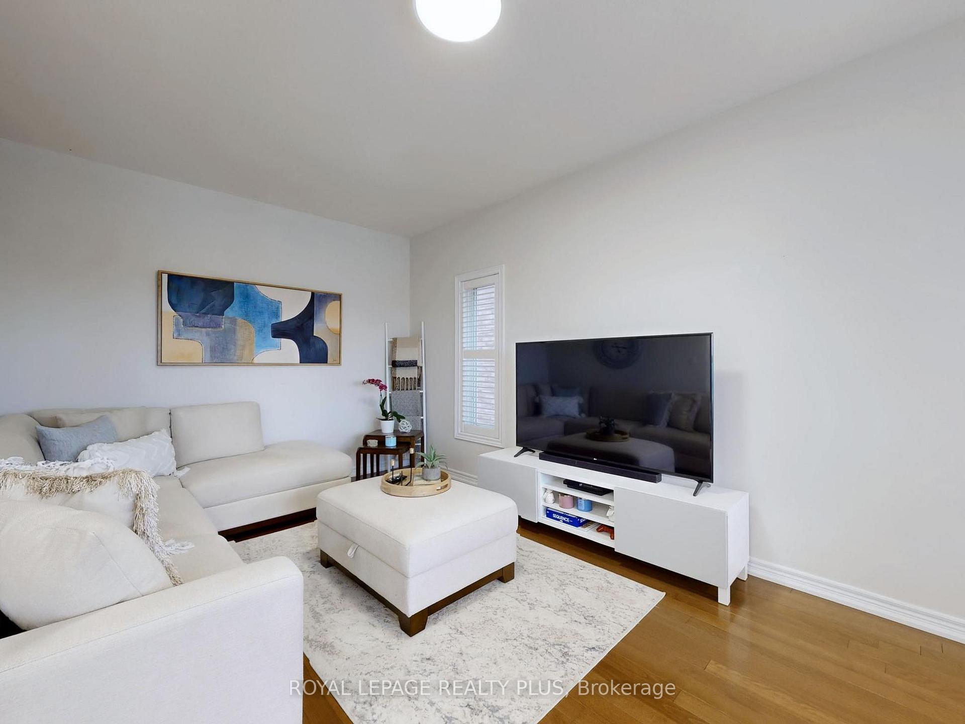 Photo 13 of 115 Candlewood Drive, Hamilton, Stoney Creek Mountain — HOMEH
