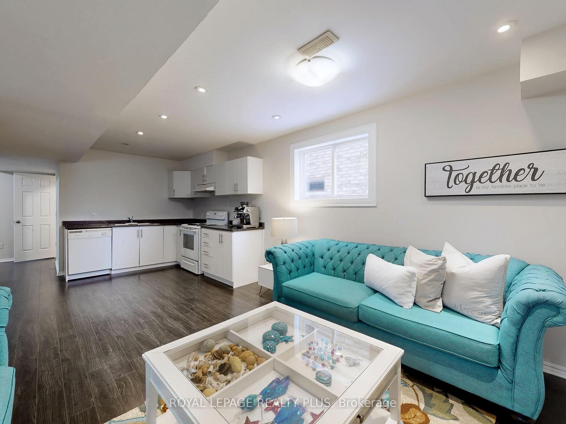 Photo 36 of 115 Candlewood Drive, Hamilton, Stoney Creek Mountain — HOMEH
