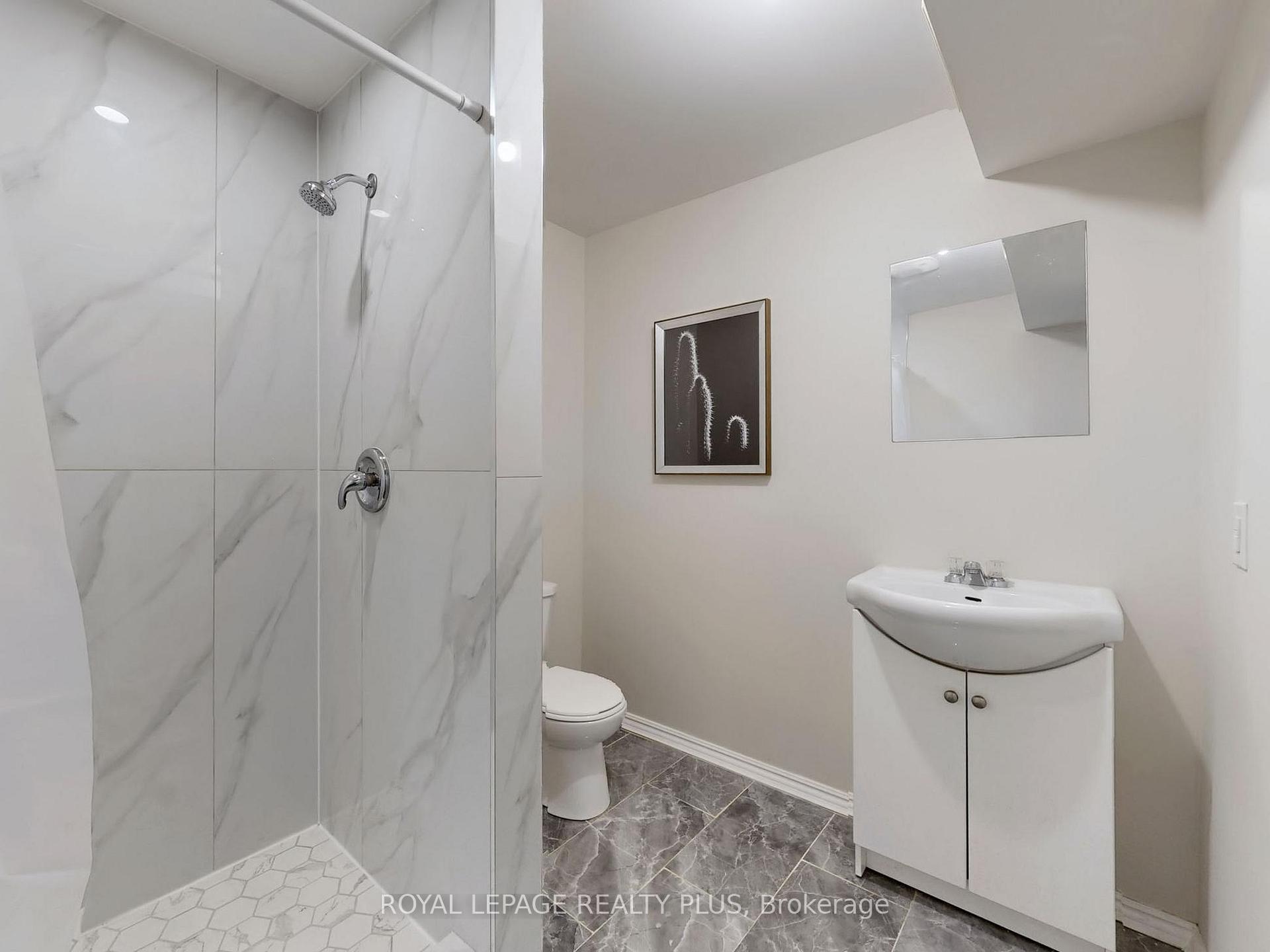 Photo 37 of 115 Candlewood Drive, Hamilton, Stoney Creek Mountain — HOMEH