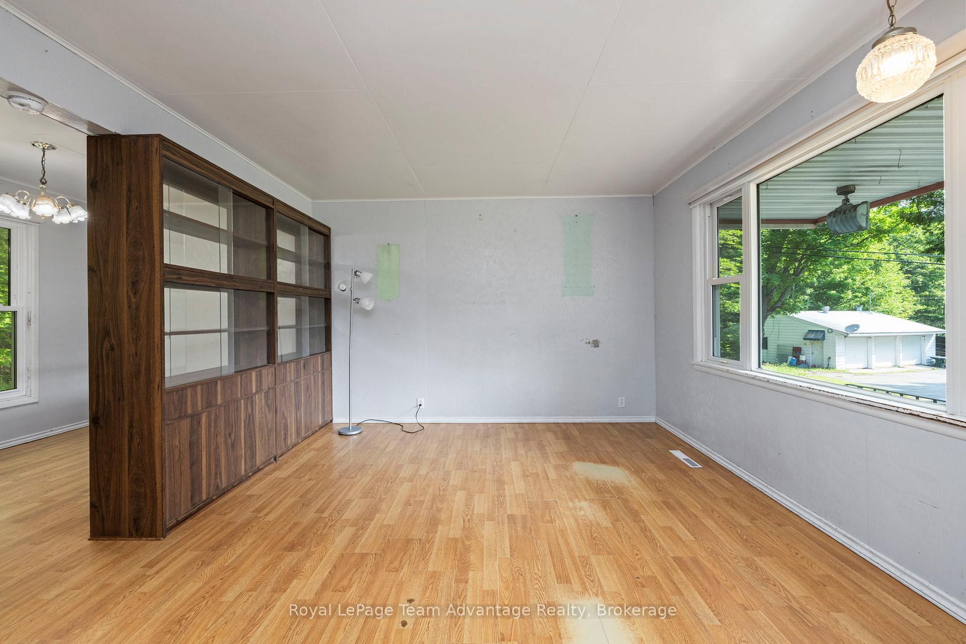 Photo 6 of 100 Parry Sound Drive, McDougall — HOMEH
