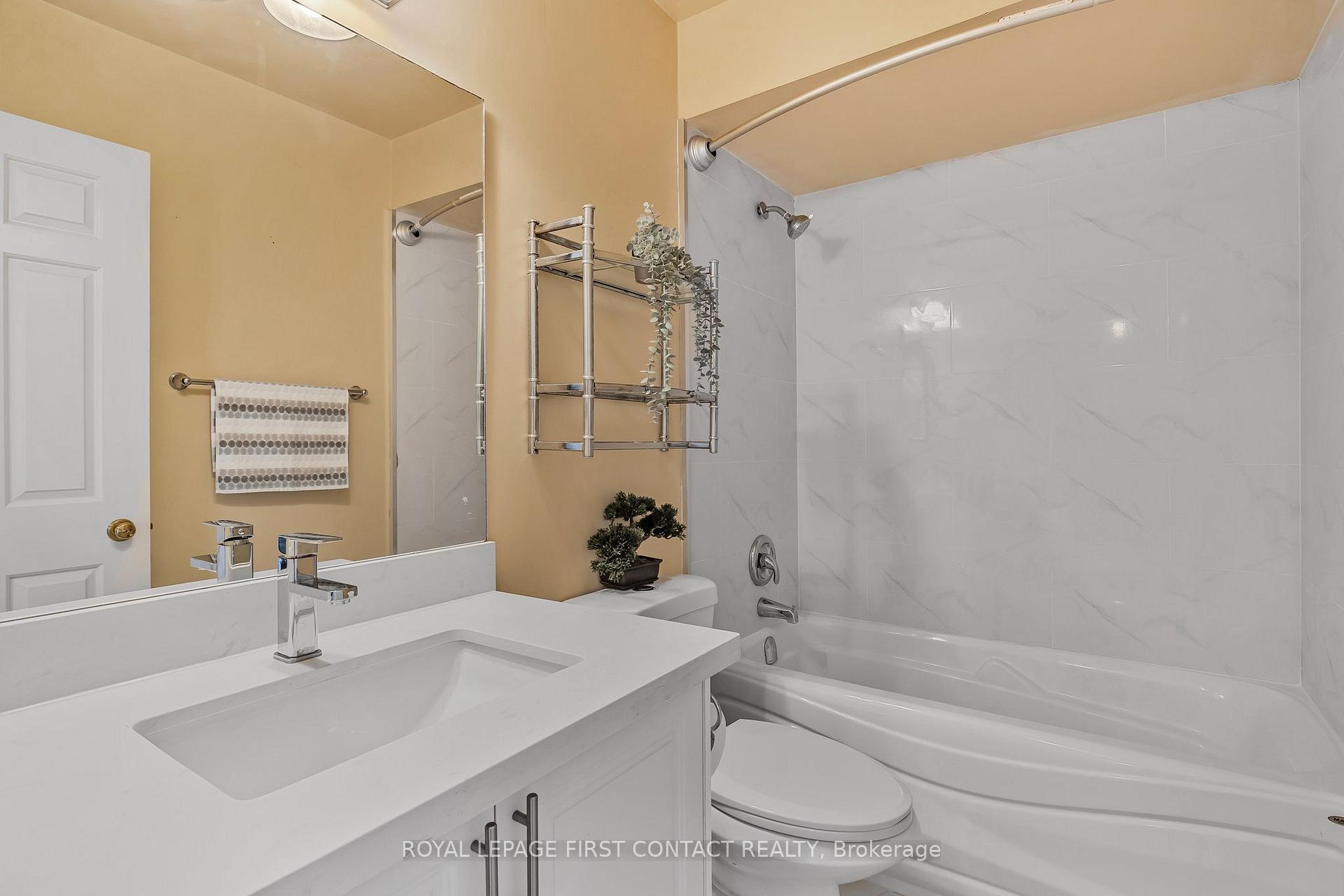 Photo 22 of 9 Carr Drive, Barrie, Letitia Heights — HOMEH
