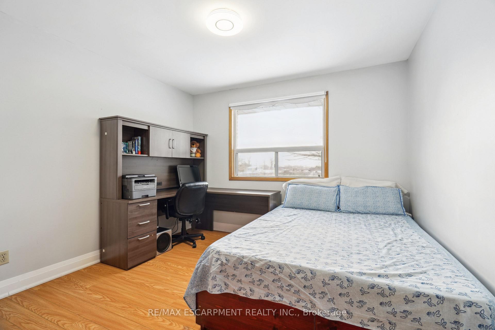 Photo 14 of 515 Brock Road, Hamilton, Rural Flamborough — HOMEH