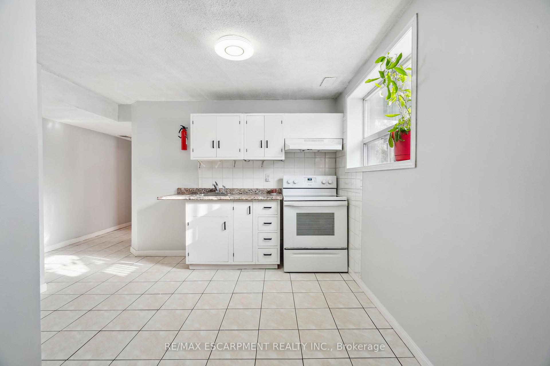 Photo 30 of 515 Brock Road, Hamilton, Rural Flamborough — HOMEH
