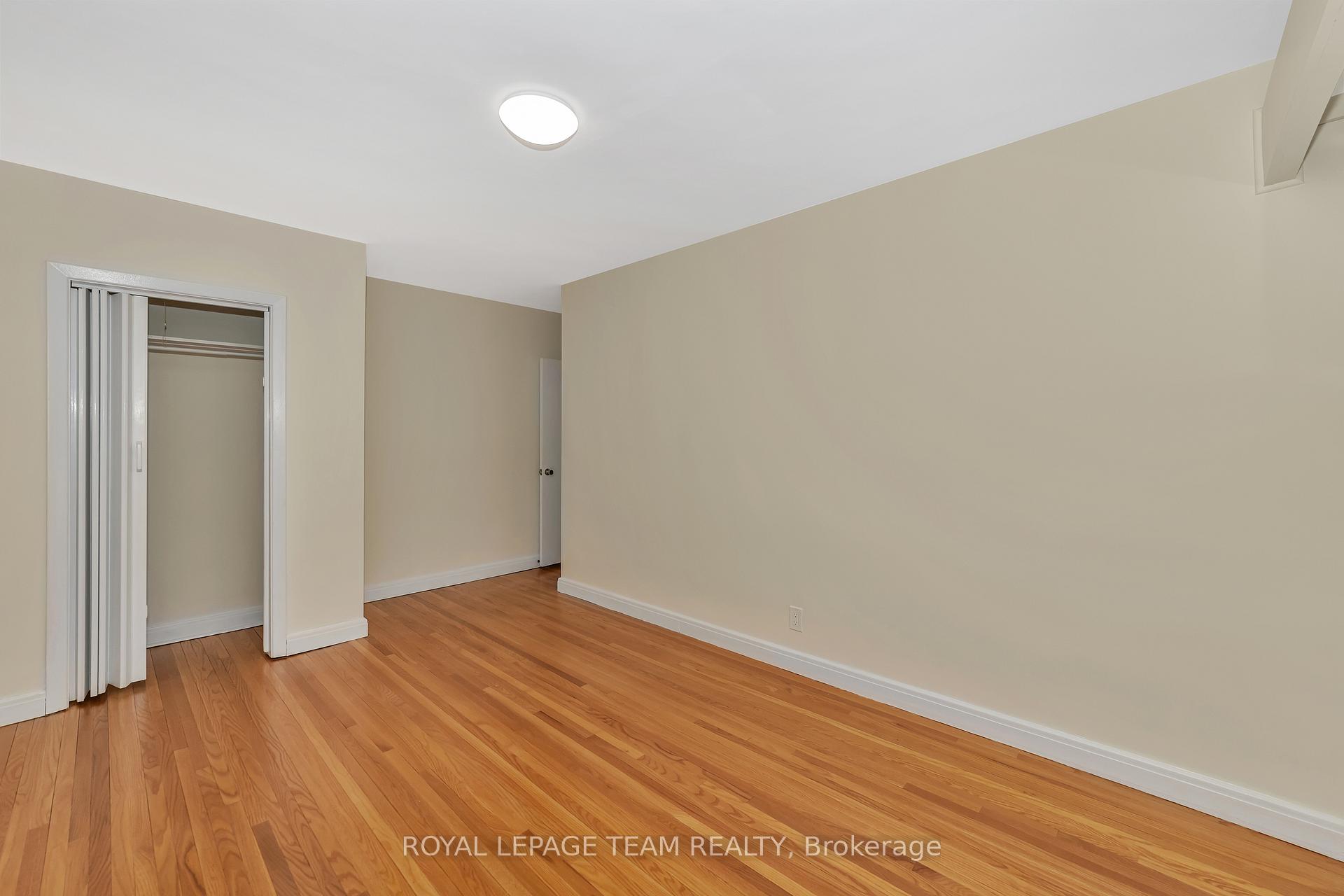 Photo 13 of 629 Mansfield Avenue, Ottawa, McKellar/Highland — HOMEH