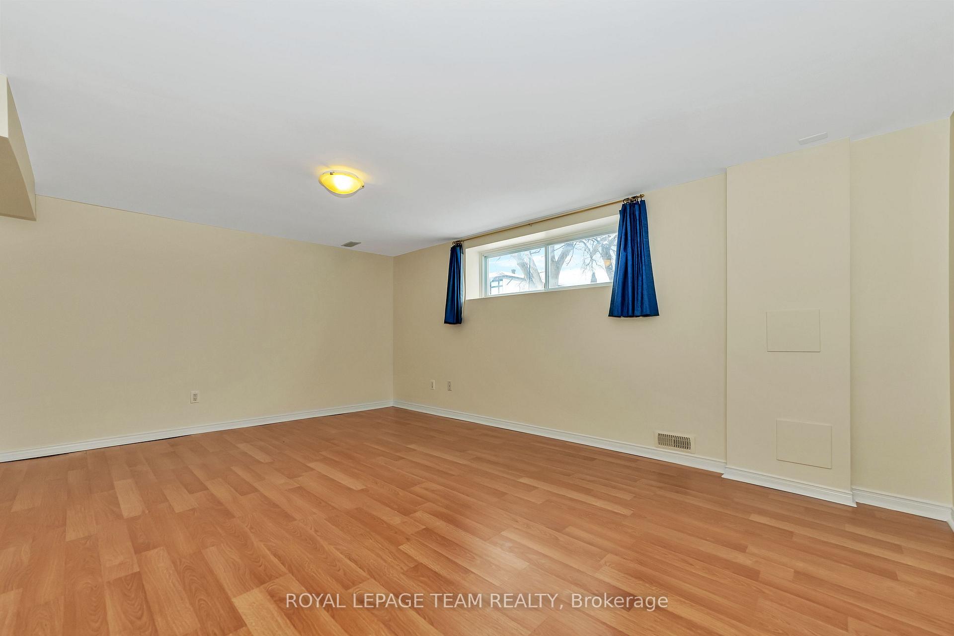 Photo 22 of 629 Mansfield Avenue, Ottawa, McKellar/Highland — HOMEH