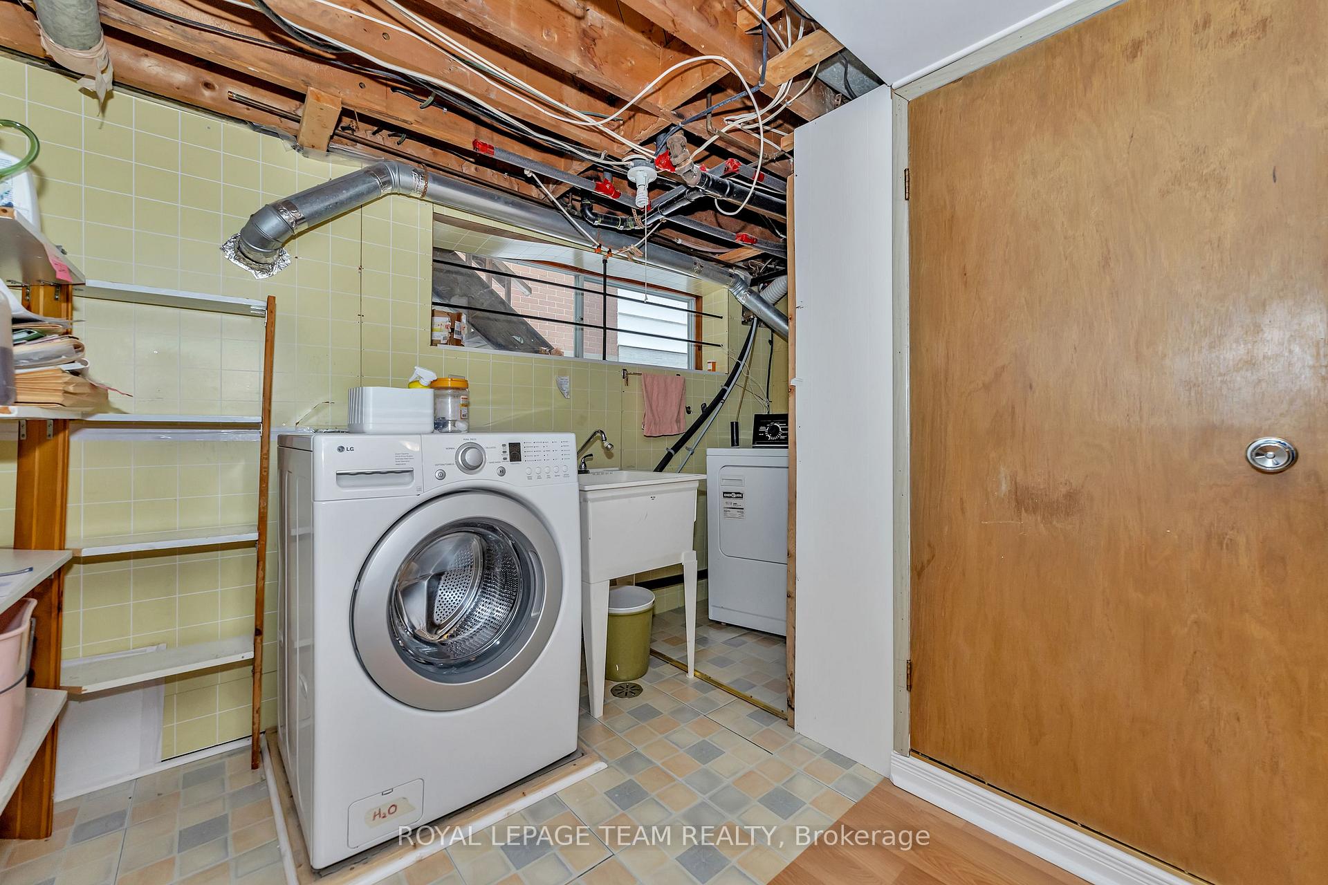 Photo 29 of 629 Mansfield Avenue, Ottawa, McKellar/Highland — HOMEH