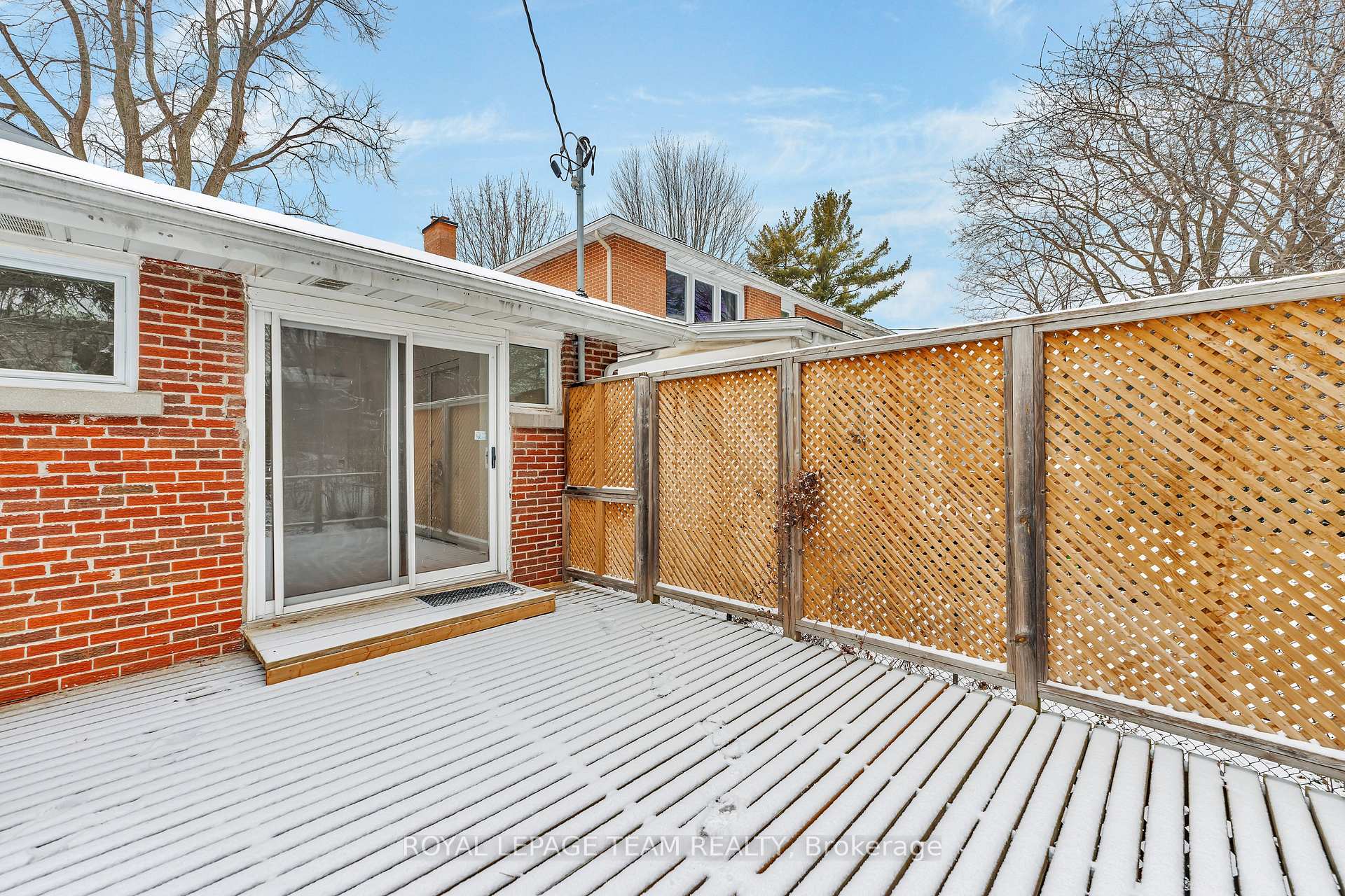 Photo 31 of 629 Mansfield Avenue, Ottawa, McKellar/Highland — HOMEH
