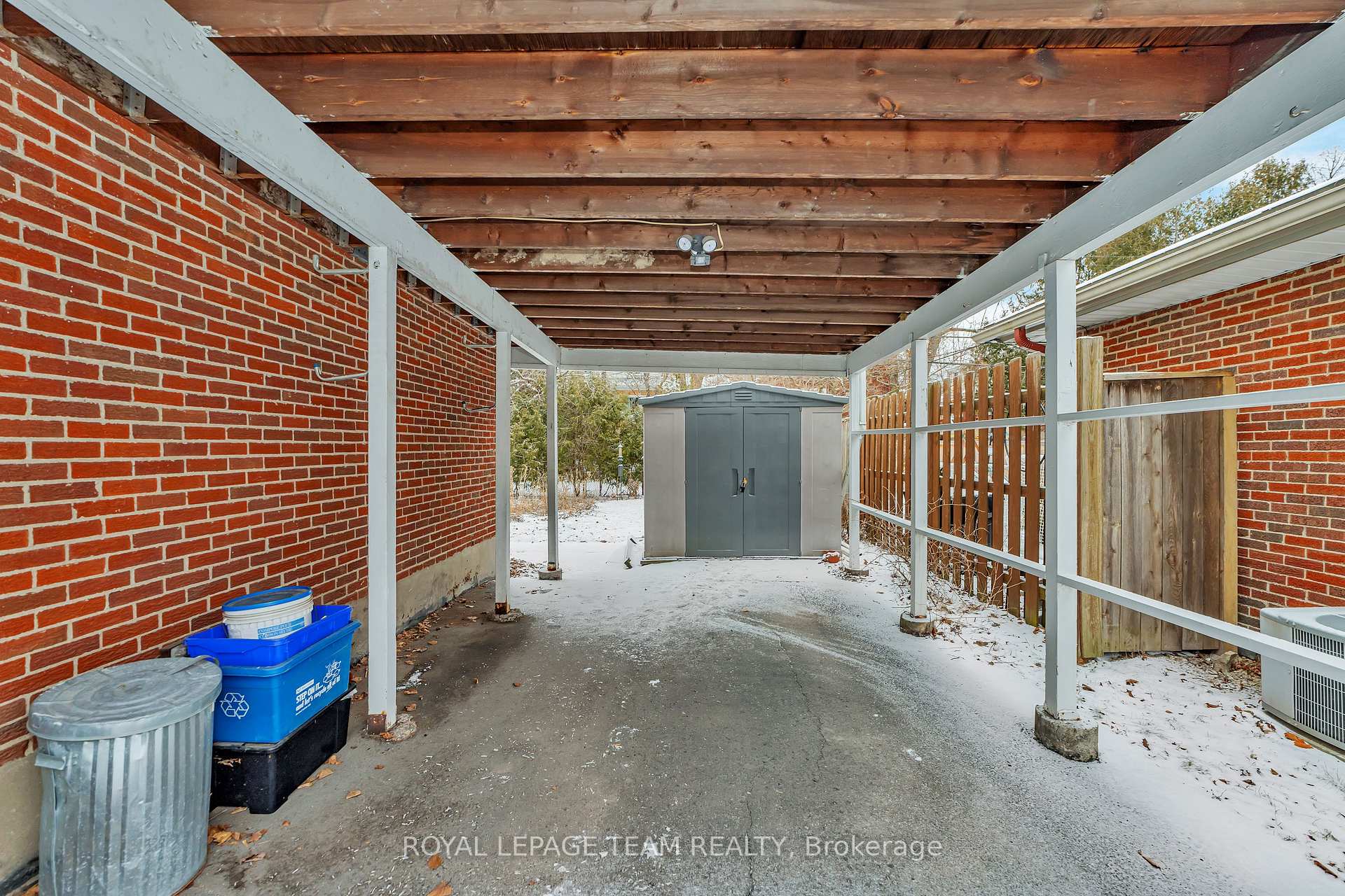 Photo 35 of 629 Mansfield Avenue, Ottawa, McKellar/Highland — HOMEH