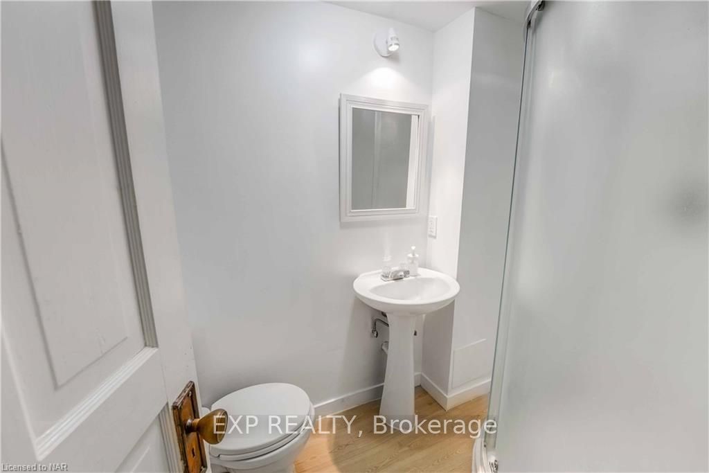 Photo 73 of 29 Dundas Crescent, St. Catharines, Burleigh Hill — HOMEH