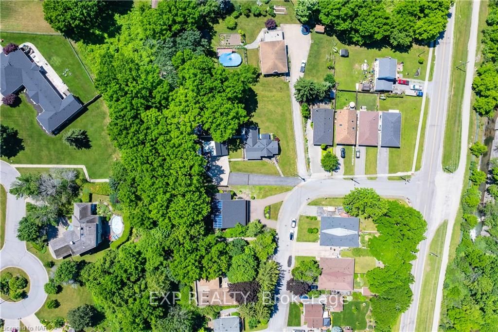 Photo 80 of 29 Dundas Crescent, St. Catharines, Burleigh Hill — HOMEH