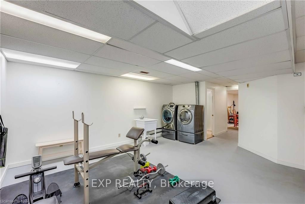 Photo 51 of 29 Dundas Crescent, St. Catharines, Burleigh Hill — HOMEH