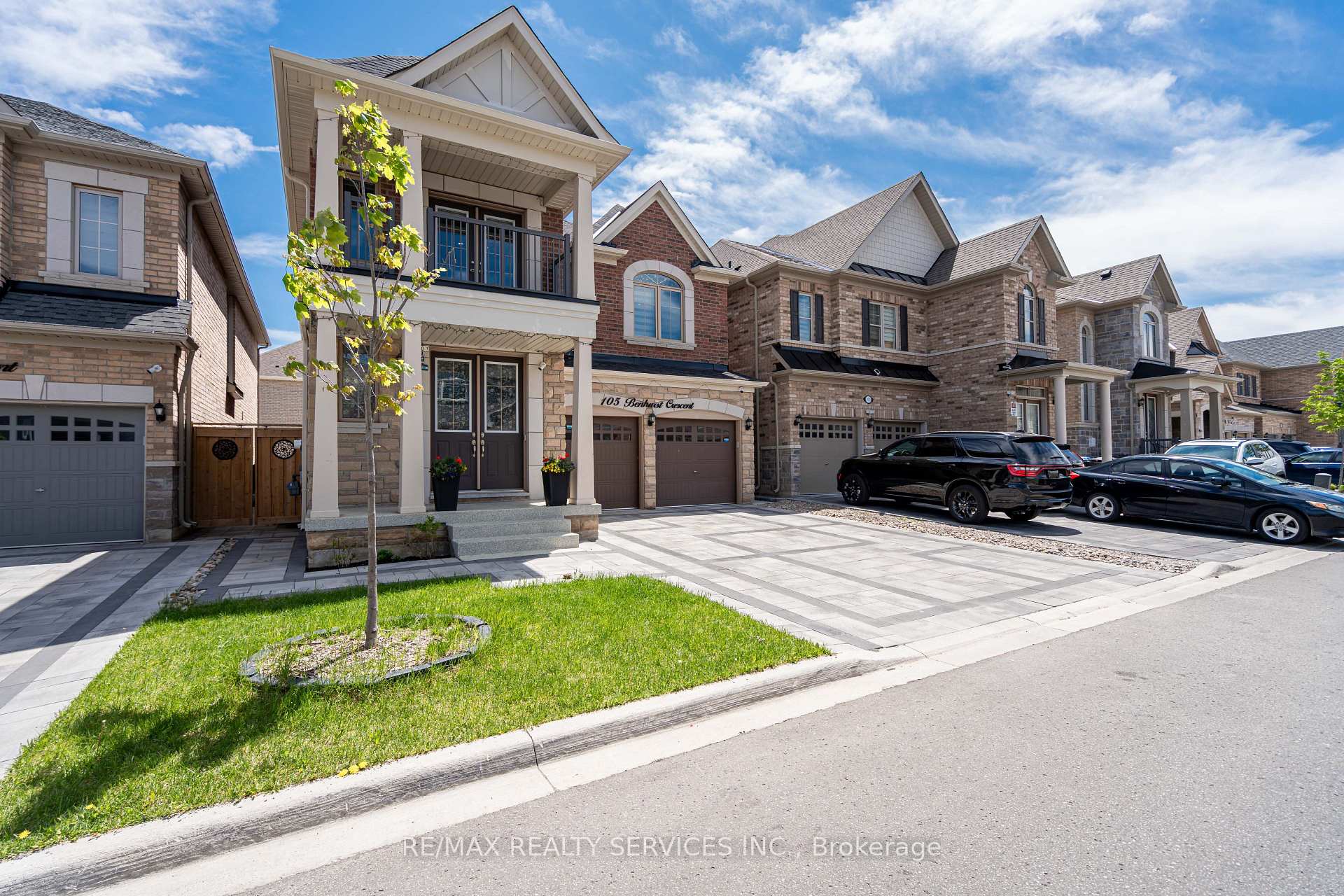 Photo 41 of 105 Benhurst Crescent, Brampton, Northwest Brampton — HOMEH