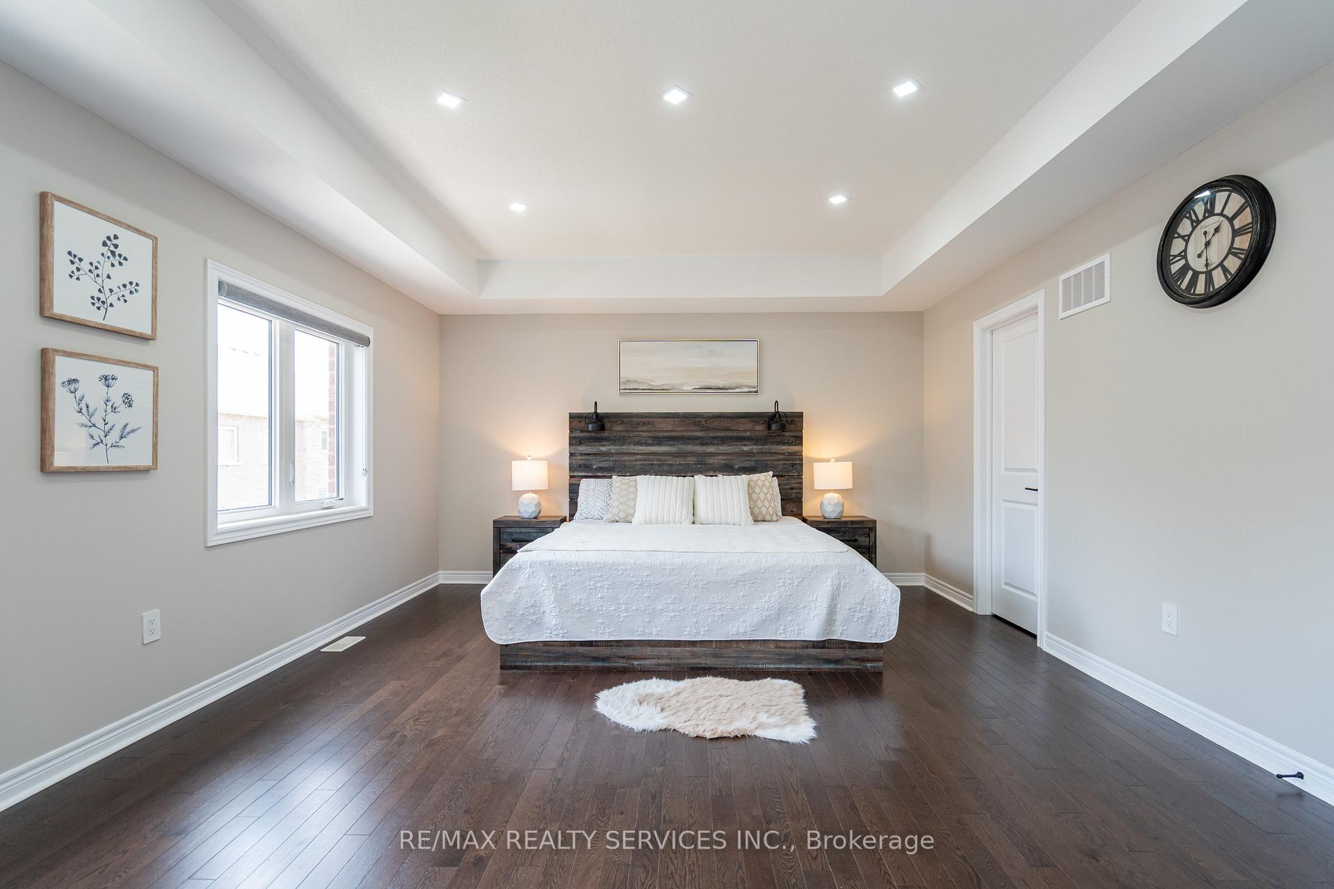 Photo 42 of 105 Benhurst Crescent, Brampton, Northwest Brampton — HOMEH
