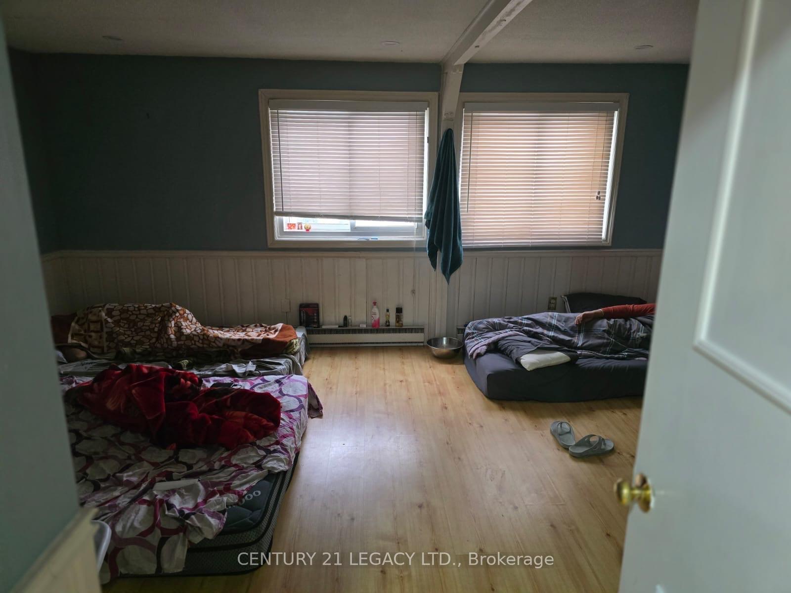 Photo 5 of 3 Hernon Court, Brampton, Central Park — HOMEH