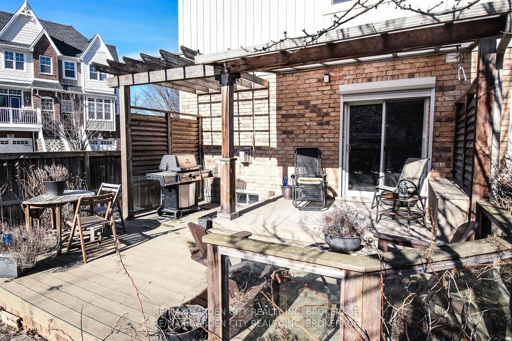 Photo 18 of 47 Montebello Place, St. Catharines, Downtown — HOMEH