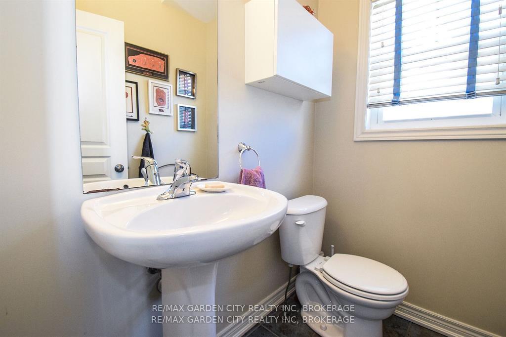 Photo 24 of 47 Montebello Place, St. Catharines, Downtown — HOMEH