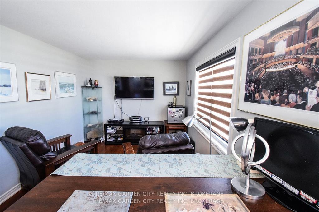 Photo 31 of 47 Montebello Place, St. Catharines, Downtown — HOMEH