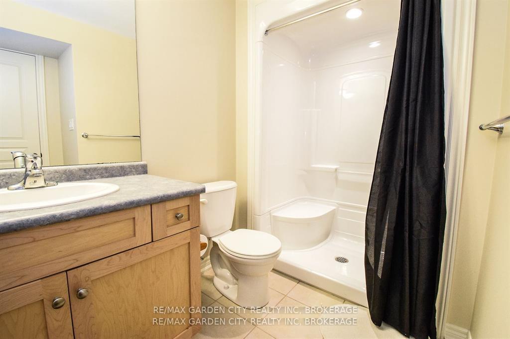Photo 48 of 47 Montebello Place, St. Catharines, Downtown — HOMEH