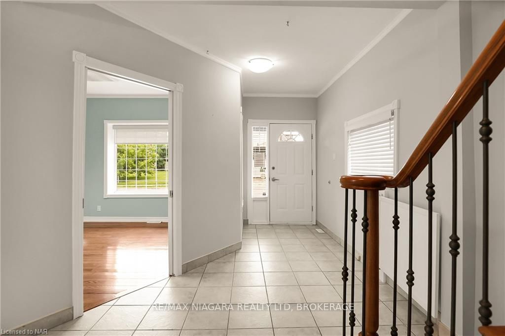 Photo 4 of 145 Welland Avenue, St. Catharines, Downtown — HOMEH