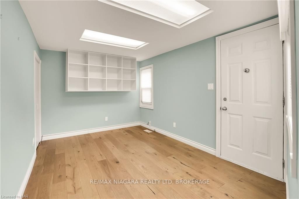 Photo 9 of 145 Welland Avenue, St. Catharines, Downtown — HOMEH