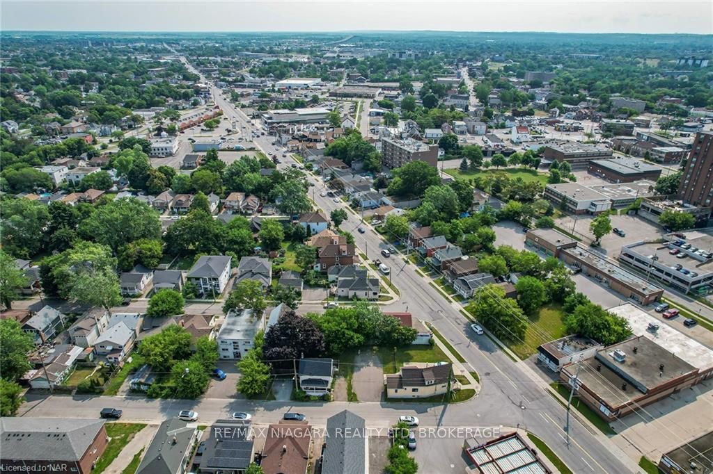 Photo 39 of 145 Welland Avenue, St. Catharines, Downtown — HOMEH