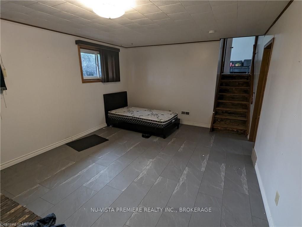 Photo 25 of 261 First Avenue, St. Thomas — HOMEH