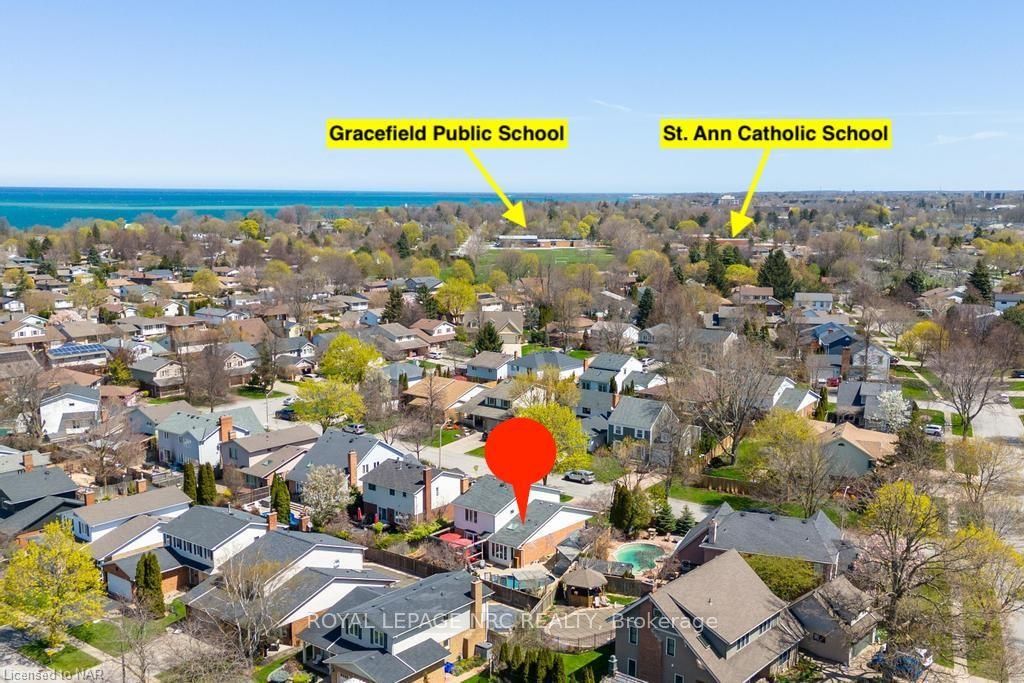Photo 3 of 42 Cheritan Court, St. Catharines, Port Dalhousie — HOMEH