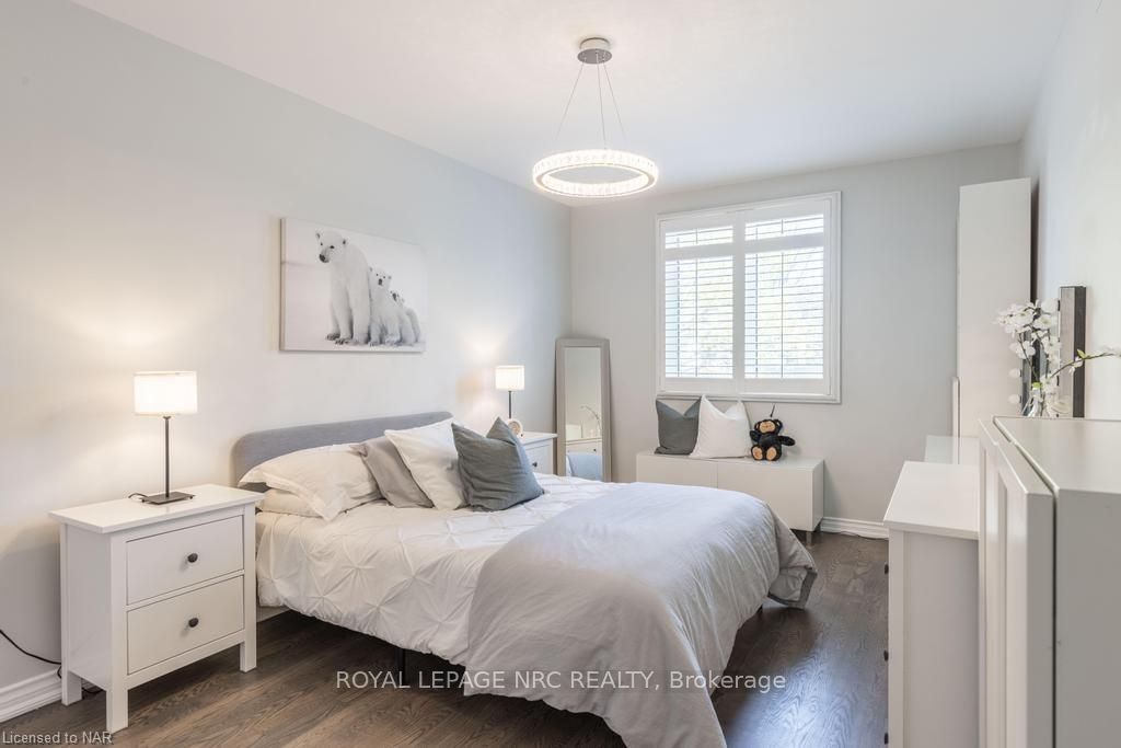 Photo 8 of 42 Cheritan Court, St. Catharines, Port Dalhousie — HOMEH