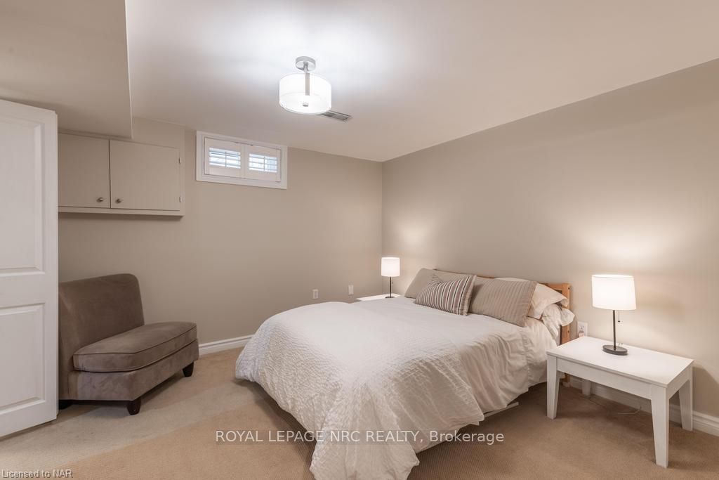 Photo 9 of 42 Cheritan Court, St. Catharines, Port Dalhousie — HOMEH
